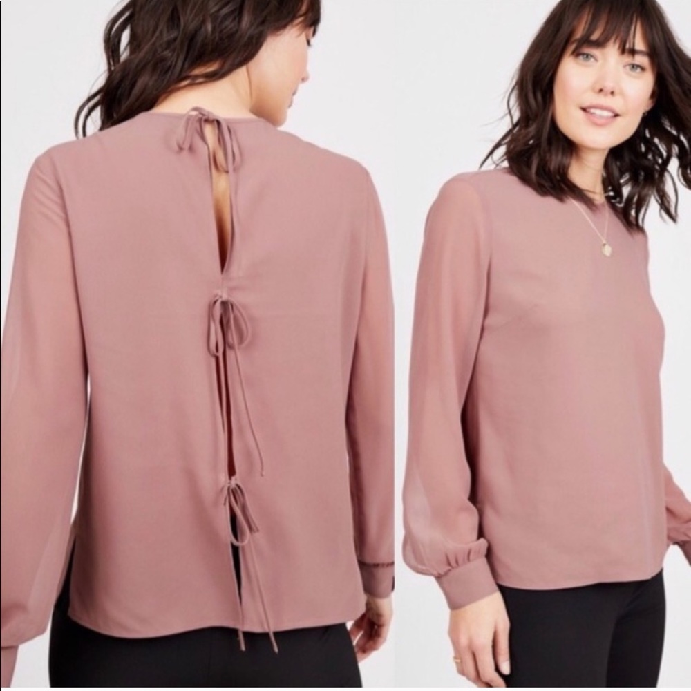 🌷August 1 Eight Tie Back Top size Small
